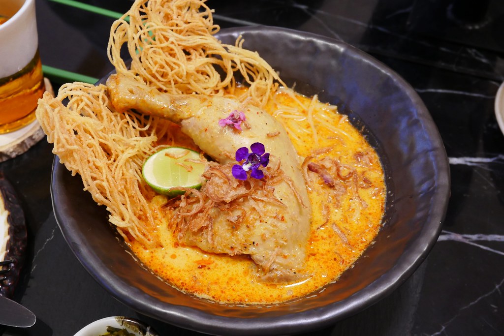 泰國曼谷｜Divana Signature Cafe．餘煙裊裊森林系貴婦下午茶，曼谷Central World百貨一樓 @飛天璇的口袋