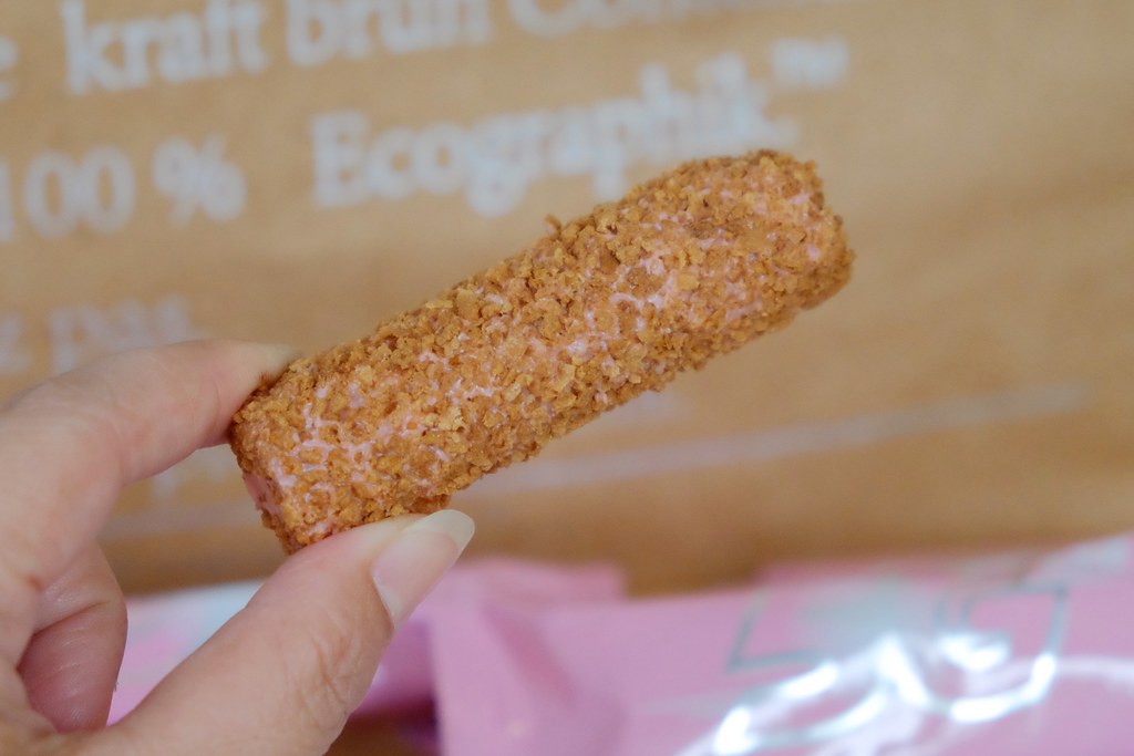 超夯美食推薦！乖乖5G米風暴 X 一米特巧克力酥片~臺灣米另類新吃法，吃零食也可以無負擔 @飛天璇的口袋