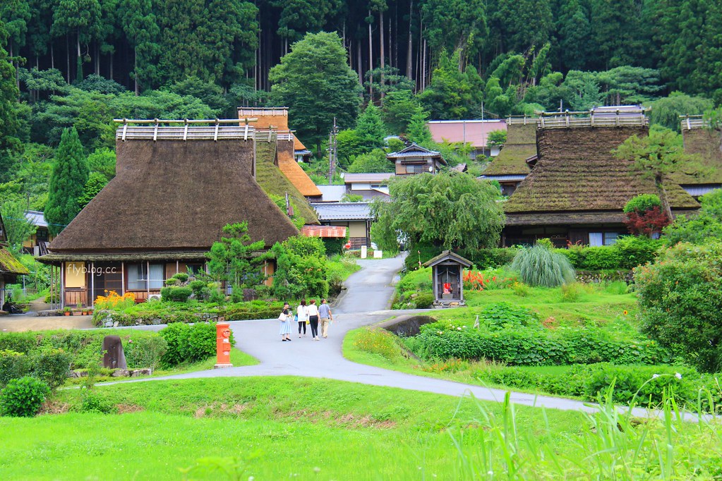 日本京都｜美山町一日遊．日本三大茅葺部落之一，絕世脫塵的美麗部落，京都到美山町交通方式 @飛天璇的口袋