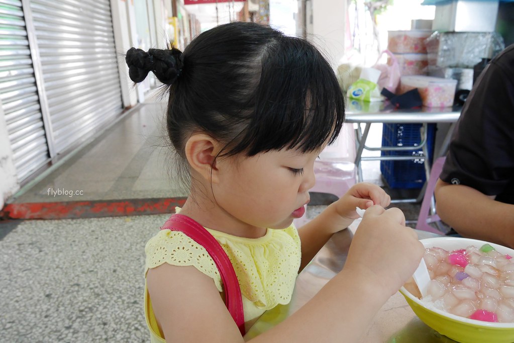 台中北屯｜丫忠炸粿．進化北路北屯國小旁炸粿，就在北屯市場對面 @飛天璇的口袋