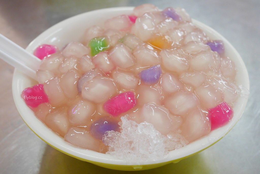 台中北屯｜丫忠炸粿．進化北路北屯國小旁炸粿，就在北屯市場對面 @飛天璇的口袋