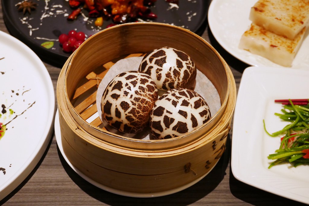 福容大飯店桃園機場捷運A8館 福粵樓┃桃園林口：將獨門醬料融入中式料理，原來吃中菜也可以很潮！ @飛天璇的口袋