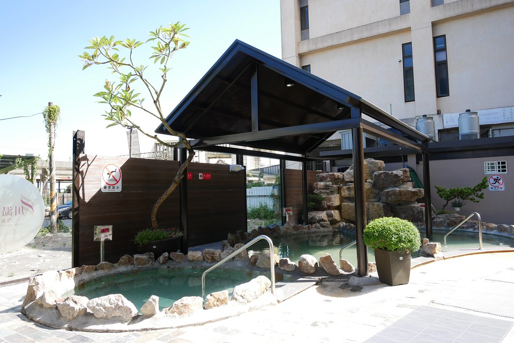 宜蘭礁溪｜川湯春天旗艦館．SAP露天風呂溫泉池、兒童戲水池、卡茲童樂園Cars，適合各年齡層入住 @飛天璇的口袋