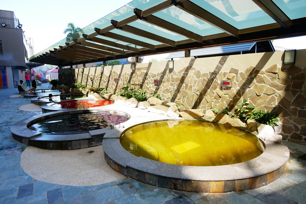 宜蘭礁溪｜川湯春天旗艦館．SAP露天風呂溫泉池、兒童戲水池、卡茲童樂園Cars，適合各年齡層入住 @飛天璇的口袋