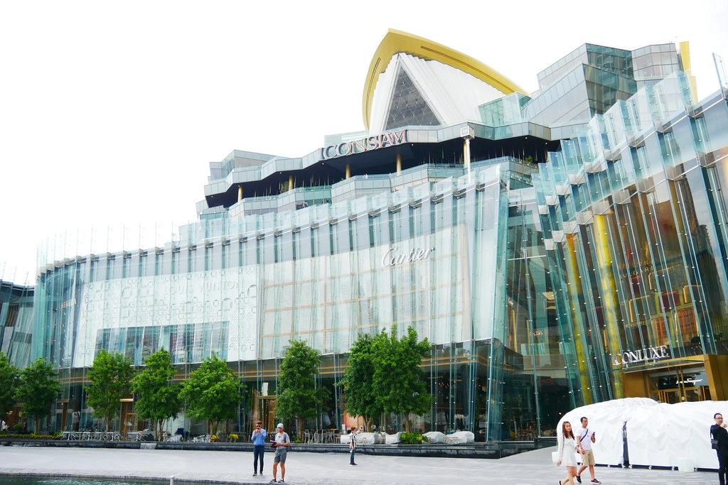 泰國曼谷｜Savoey Thai Restaurant Maharaj 上味泰餐館．瑪哈拉碼頭欣賞昭披耶河美景，穿泰服用餐打9折 @飛天璇的口袋