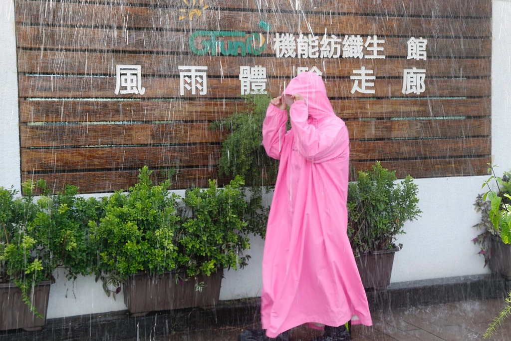 桃園旅遊｜桃園一日遊．桃園IG景點免費拍，【復興航棧】近距離看飛機吃美食 @飛天璇的口袋