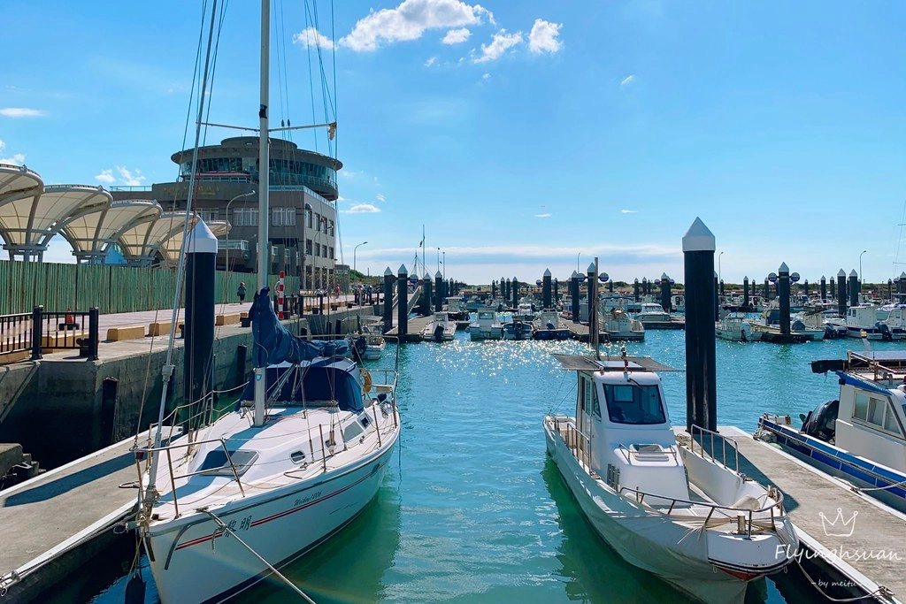 桃園旅遊｜桃園一日遊．桃園IG景點免費拍，【復興航棧】近距離看飛機吃美食 @飛天璇的口袋
