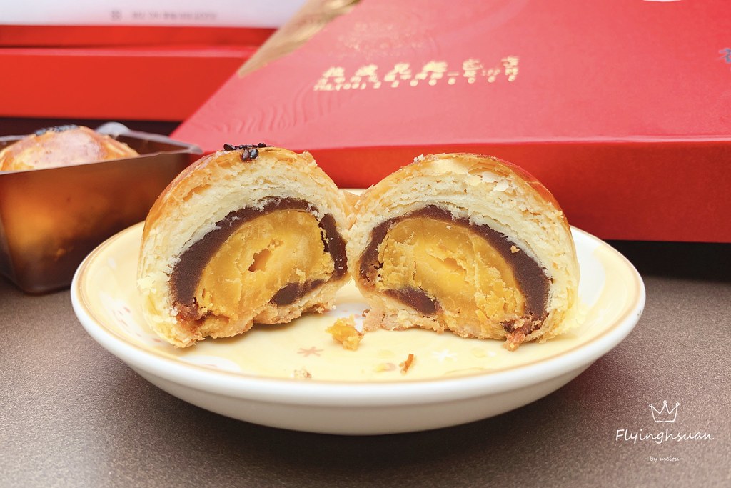 拉波兒麵包｜酥脆不不甜膩，個人心中台中最喜歡的蛋黃酥~ @飛天璇的口袋