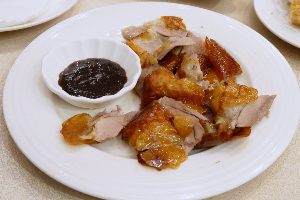 福容大飯店阿基師藝文茶樓⎜桃園美食：宜蘭溫泉養殖櫻桃鴨，手作京式片皮鴨一鴨三吃 @飛天璇的口袋