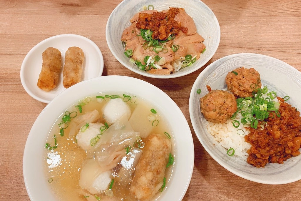 台中中區｜第二市場吃什麼？精選15間台中第二市場小吃美食 @飛天璇的口袋