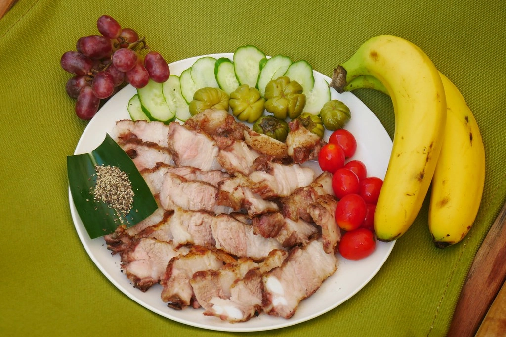 花蓮壽豐｜溪畔餐桌｜秘境豪華BBQ野炊體驗，專人野溪搭帳篷帶溯溪，花蓮超浮誇溪邊下午茶 @飛天璇的口袋