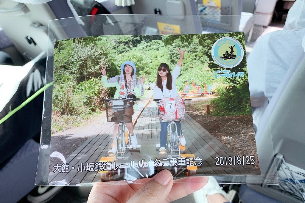 日本秋田｜大館小坂鉄道レールバイク．廢棄鐵道騎Rail Bike，穿越溪流縱谷美景，投入芬多精的懷抱 @飛天璇的口袋