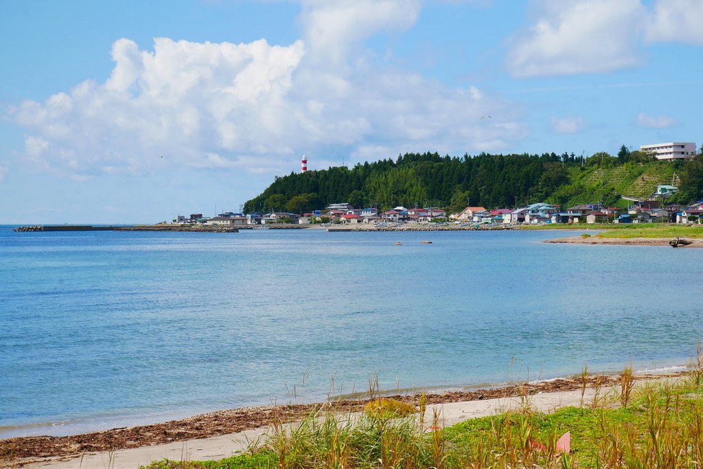日本秋田｜男鹿半島一日遊．騎自行車挑戰24K – 哥吉拉岩 – 男鹿海鮮市場 – 男鹿半島Sea Bird觀光船 – 男鹿水族館GAO – なまはげオートキャンプ場 @飛天璇的口袋