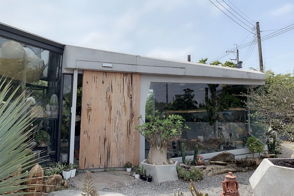 酉 Succulent & Artwork┃彰化田尾：超美塊根植物專賣店，IG網美熱門打卡景點 @飛天璇的口袋