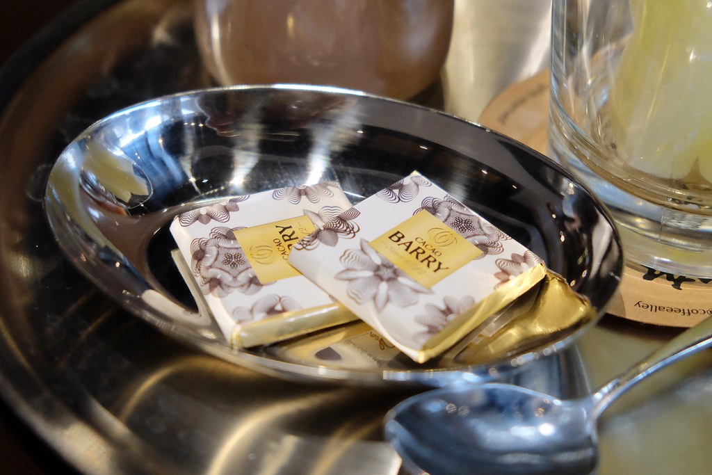 咖啡弄 Coffee Alley┃台中西區：紅到國外的鬆餅專賣店，台中店進駐金典綠園道一樓 @飛天璇的口袋