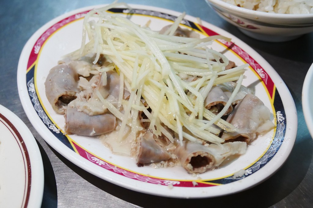 嘉義東區｜阿樓師火雞肉飯，嘉義宵夜場的人氣火雞肉飯，用餐時間大排長龍的銅板美食 @飛天璇的口袋