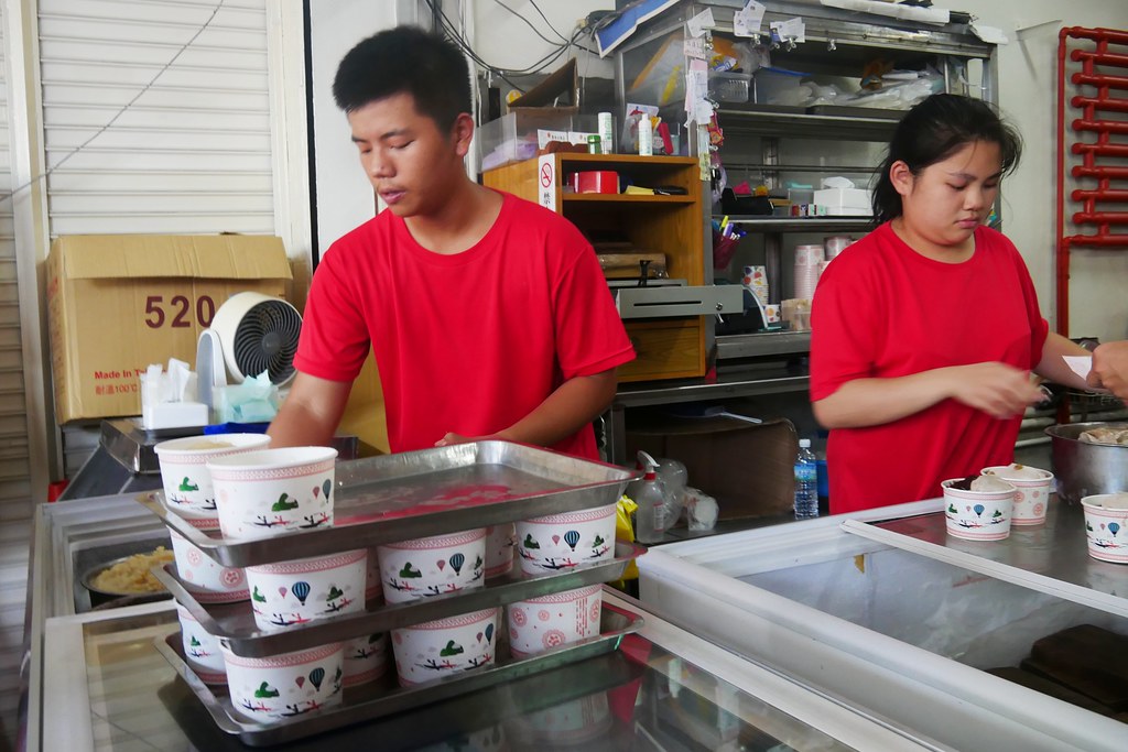 花蓮壽豐｜豐春冰菓店，花蓮超人氣古早味甘蔗冰，Google評分4.3顆星的必吃美食 @飛天璇的口袋