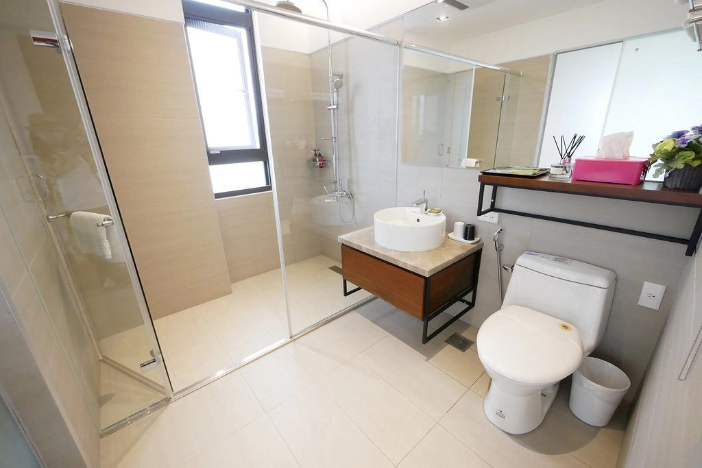 【花蓮吉安】193線花園民宿 Garden B&B~落雨松湖泊和露天泳池，前庭綠色草地圍繞，享受放鬆的自然環境 @飛天璇的口袋