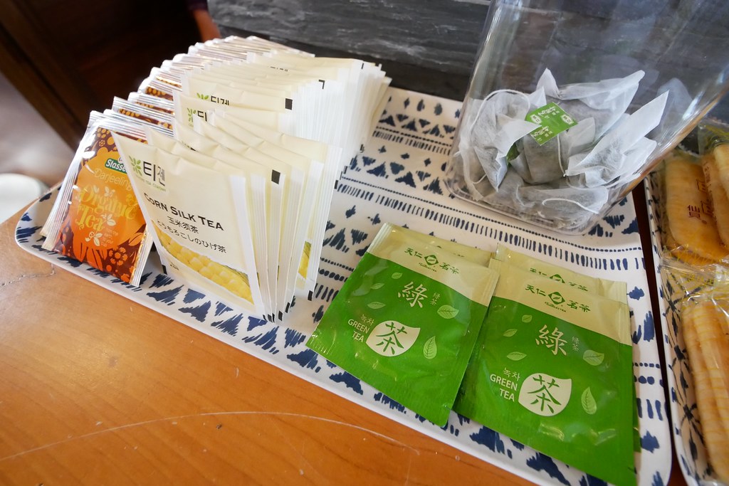 【花蓮吉安】193線花園民宿 Garden B&B~落雨松湖泊和露天泳池，前庭綠色草地圍繞，享受放鬆的自然環境 @飛天璇的口袋