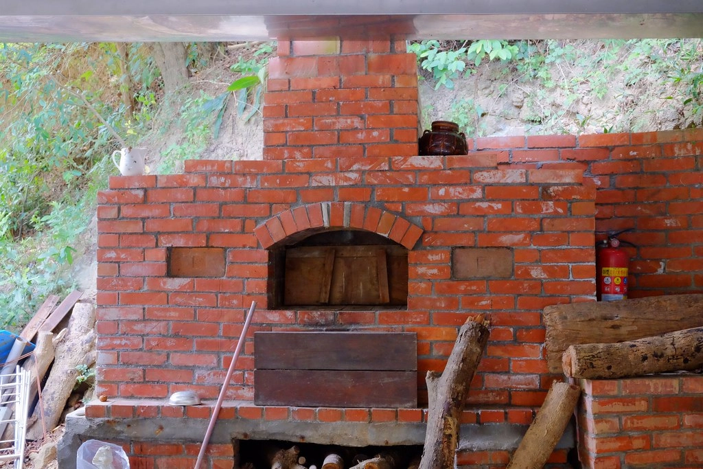 貝岩居農場｜隱身於山林間的窯烤麵包，還有露營場地和生態教學導覽 @飛天璇的口袋