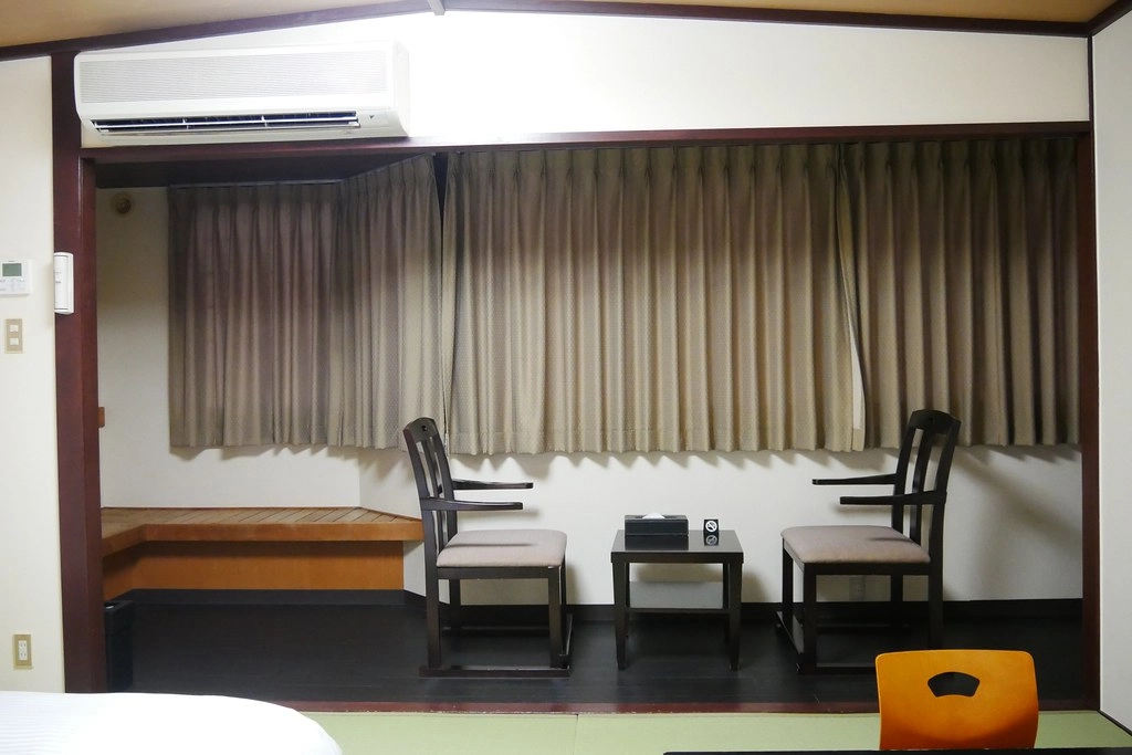 日本秋田｜田澤湖溫泉渡假村 田沢湖レイクリゾート．晚餐自助百匯松葉蟹吃到飽，位於田澤湖畔的溫泉飯店 @飛天璇的口袋