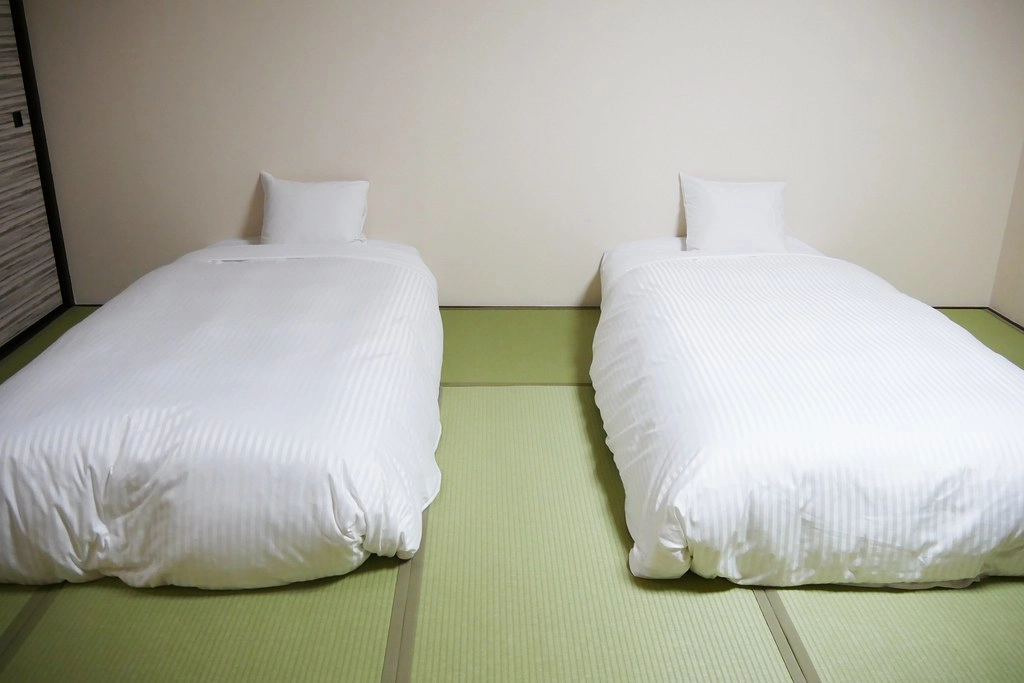 日本秋田｜田澤湖溫泉渡假村 田沢湖レイクリゾート．晚餐自助百匯松葉蟹吃到飽，位於田澤湖畔的溫泉飯店 @飛天璇的口袋