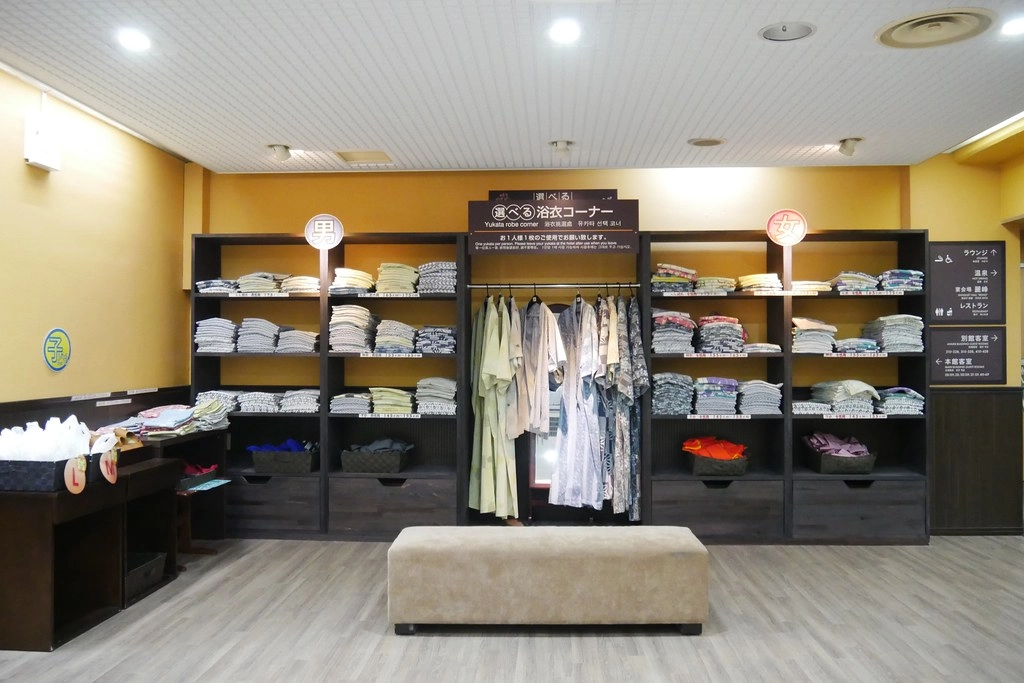 日本秋田｜田澤湖溫泉渡假村 田沢湖レイクリゾート．晚餐自助百匯松葉蟹吃到飽，位於田澤湖畔的溫泉飯店 @飛天璇的口袋