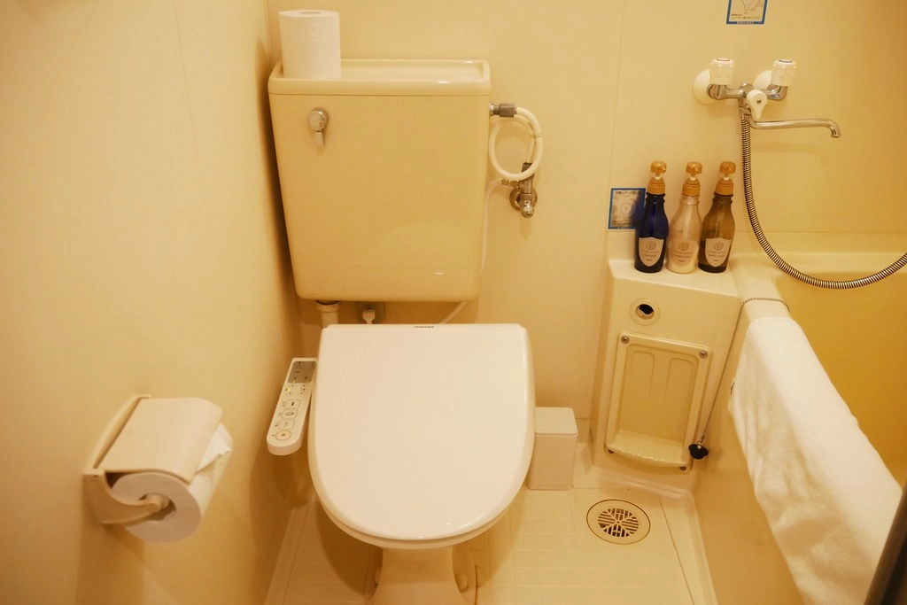 日本秋田｜田澤湖溫泉渡假村 田沢湖レイクリゾート．晚餐自助百匯松葉蟹吃到飽，位於田澤湖畔的溫泉飯店 @飛天璇的口袋