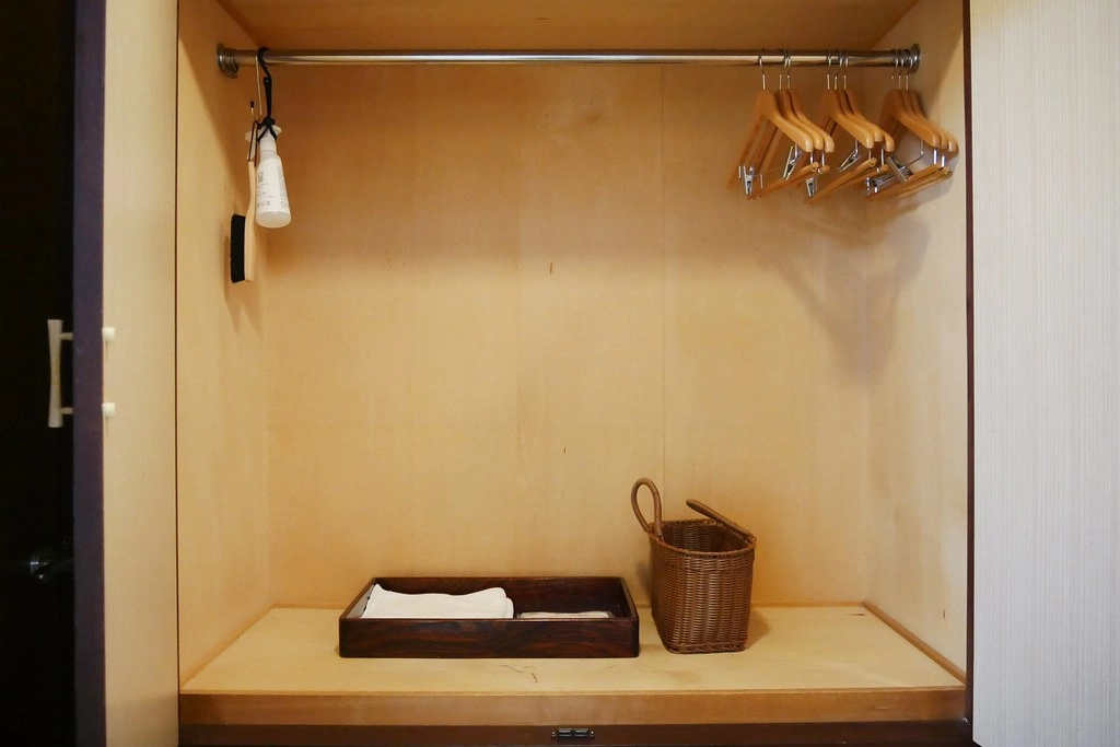 日本秋田｜田澤湖溫泉渡假村 田沢湖レイクリゾート．晚餐自助百匯松葉蟹吃到飽，位於田澤湖畔的溫泉飯店 @飛天璇的口袋