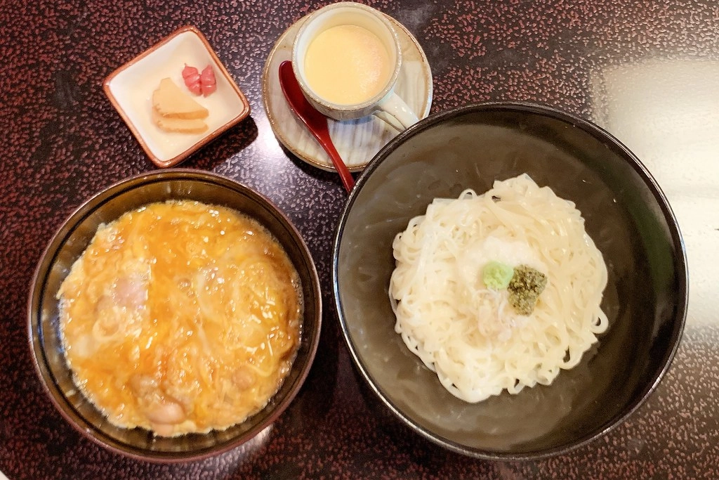 日本秋田｜秋田大館一日遊．秋田犬的故鄉-大館，小坂鉄道、秋田犬の里、秋田比内や大館本店 @飛天璇的口袋
