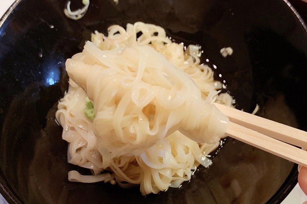 日本秋田｜秋田大館一日遊．秋田犬的故鄉-大館，小坂鉄道、秋田犬の里、秋田比内や大館本店 @飛天璇的口袋