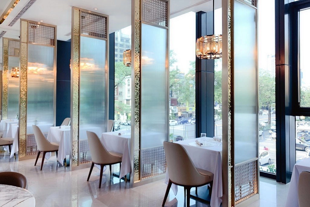 The Wang｜台中米其林餐盤推介，28天乾式熟成丁骨牛排 @飛天璇的口袋