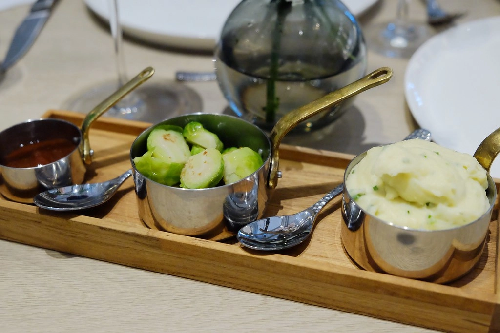 The Wang｜台中米其林餐盤推介，28天乾式熟成丁骨牛排 @飛天璇的口袋