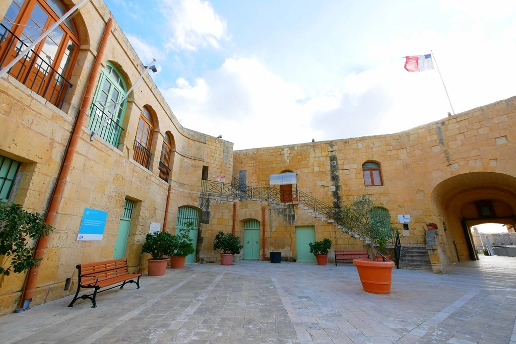 馬爾他 Malta｜三姐妹城 Three Cities．馬爾他文明的發源地，美國影集冰與火之地拍攝地 @飛天璇的口袋