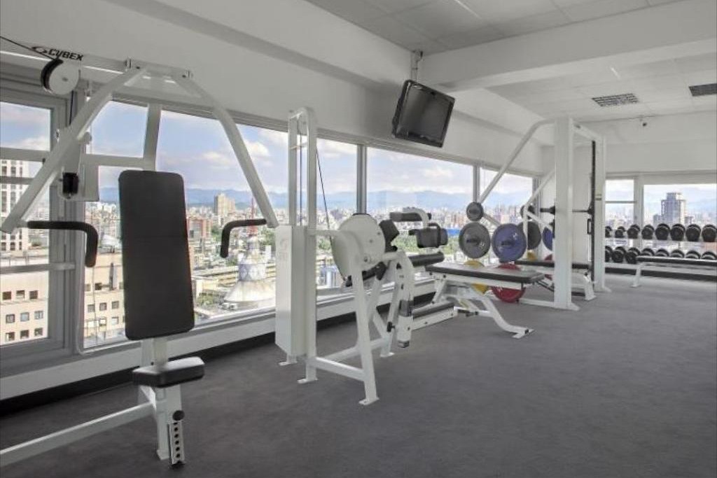 台北中正｜台北花園大酒店，西門町商圈最頂級五星級酒店，米其林餐點、貴婦SPA、露天溫泉 @飛天璇的口袋