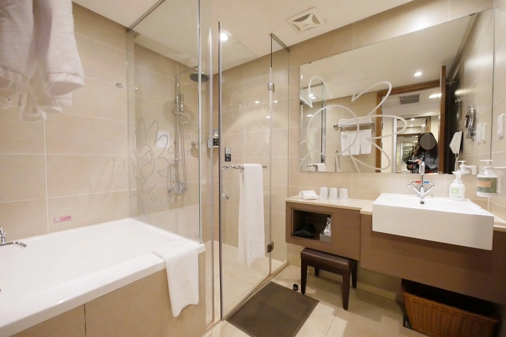 台北中正｜台北花園大酒店，西門町商圈最頂級五星級酒店，米其林餐點、貴婦SPA、露天溫泉 @飛天璇的口袋