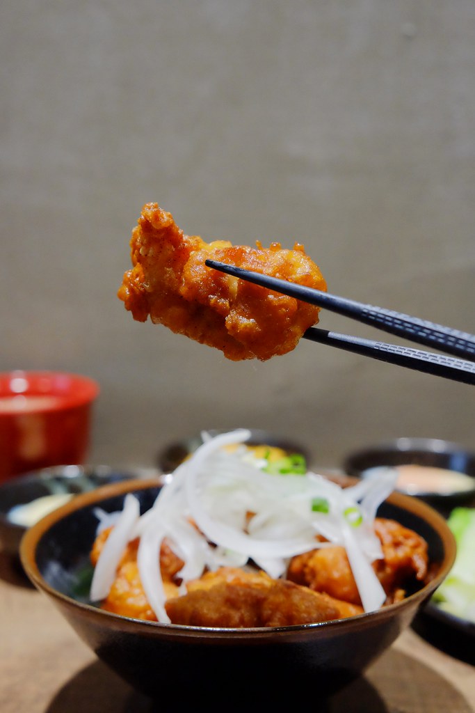 川牛木石亭：小資族學生族的最愛，台中宵夜場的好選擇，廣三SOGO商圈美食推薦 @飛天璇的口袋