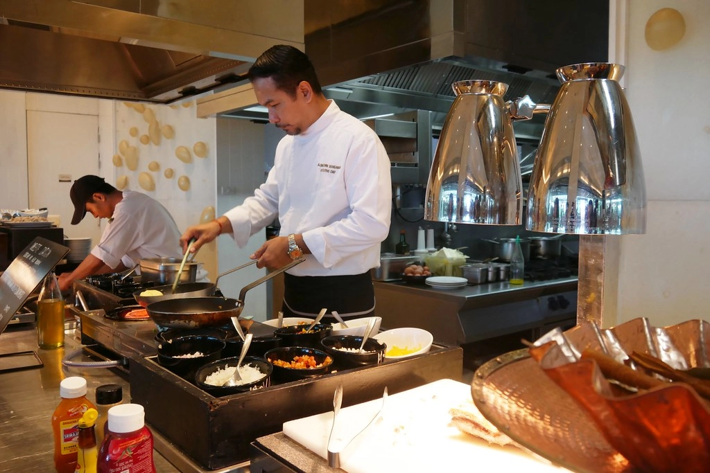 泰國羅勇｜羅勇萬豪酒店 Rayong Marriott Resort & Spa｜三面環海游泳池 X 兒童專屬遊戲區 X 中西泰式百匯早餐 @飛天璇的口袋