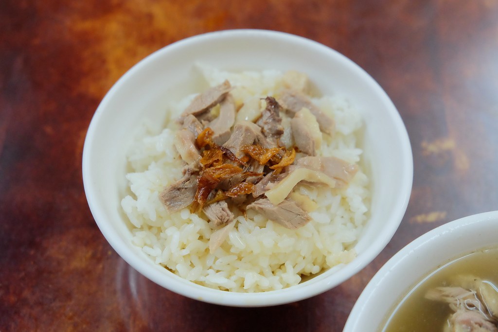 嘉義東區｜北門沙鍋魚頭：在地人都吃這家？系出同門的好味道，口味清爽小菜選擇性多 @飛天璇的口袋