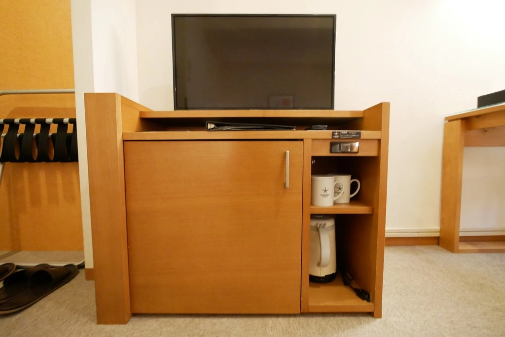 日本東京｜光芒飯店 上野公園 Candeo Hotels｜JR山手線鶯谷站步行三分鐘，使用高級的席夢思名床，和式洋式百匯早餐供應 @飛天璇的口袋