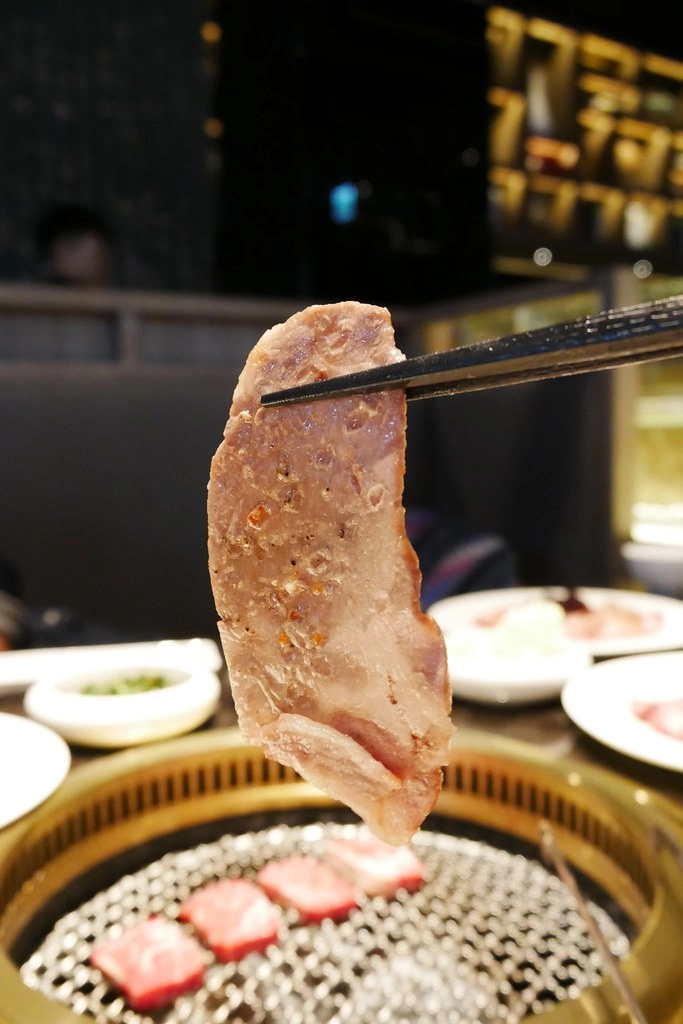 【台中北區】屋馬中友店~台中燒肉第一品牌「屋馬中友店」，推薦屋馬隱藏版必點美食 @飛天璇的口袋