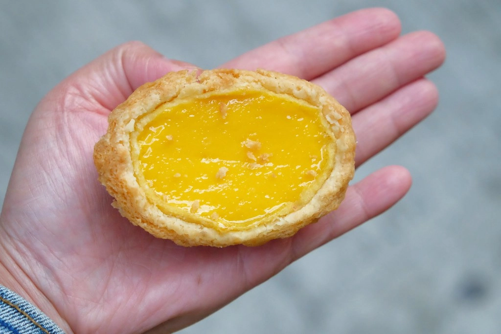 澳門半島｜滄洲咖啡小食．澳門人最推薦的美式蛋撻第一名，大三巴附近小吃美食推薦 @飛天璇的口袋