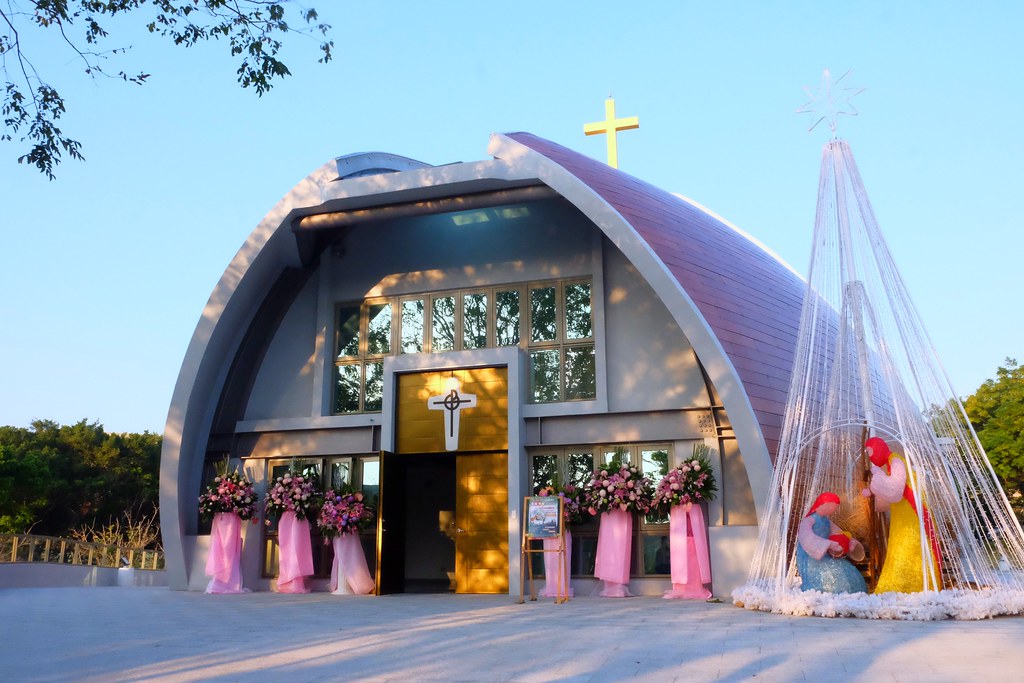 【台中沙鹿】人間食解，沙鹿庭園水池生態景觀餐廳，復古味十足的人間食解 @飛天璇的口袋