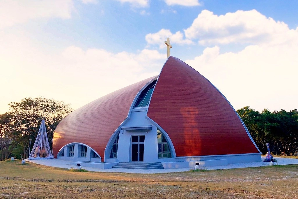 靜宜大學新地標！！主顧聖母堂：花費9仟萬打造的教堂，台中IG熱門打卡新景點 @飛天璇的口袋