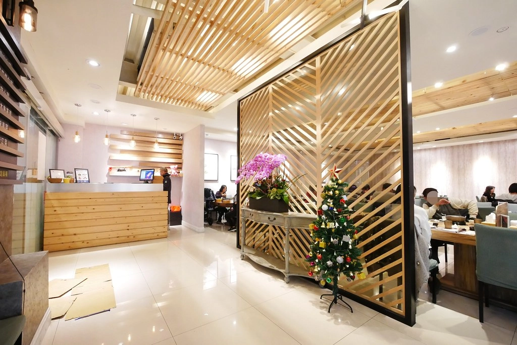 良食煮意有機鍋物：有機餐廳五顆星認證~$1288元雙人海陸餐，+198元升級5品海鮮盤！ @飛天璇的口袋