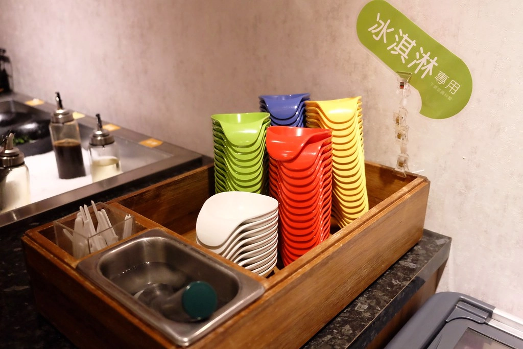 良食煮意有機鍋物：有機餐廳五顆星認證~$1288元雙人海陸餐，+198元升級5品海鮮盤！ @飛天璇的口袋