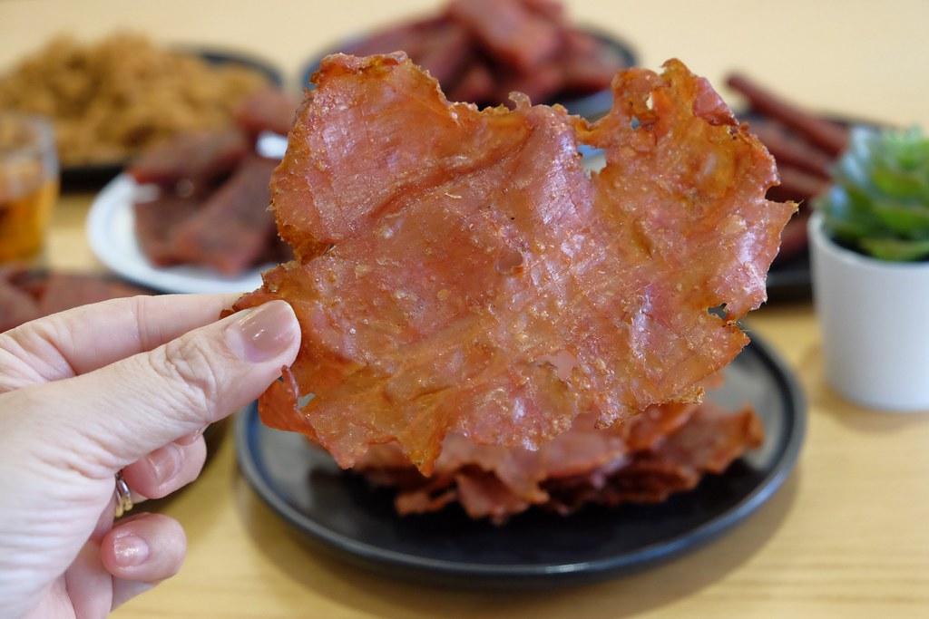 千翔肉乾｜上班族團購指名率第一，榮獲台北十大伴手禮，過年限量禮盒開賣了 @飛天璇的口袋