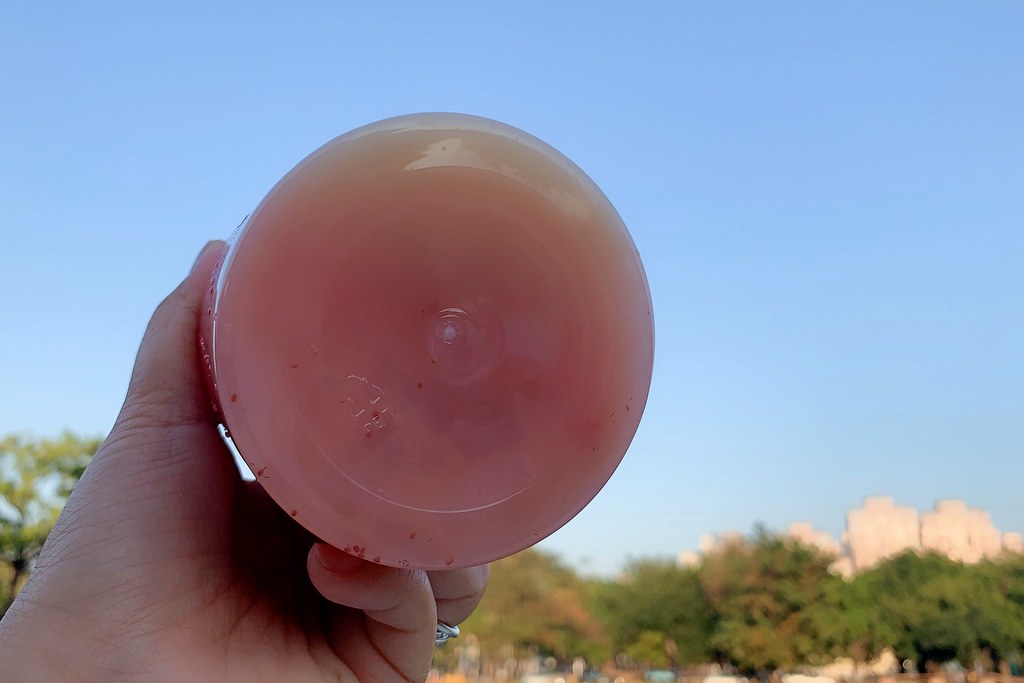 台中珍奶節第一名~拾覺輕飲：台中獨特飲品店，多多登大人新上市，每日限量100瓶！ @飛天璇的口袋