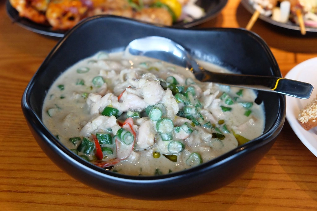 月月Thai BBQ泰式燒烤｜瓦城最新品牌，不一樣的泰式料理，泰式Lounge bar氛圍 @飛天璇的口袋