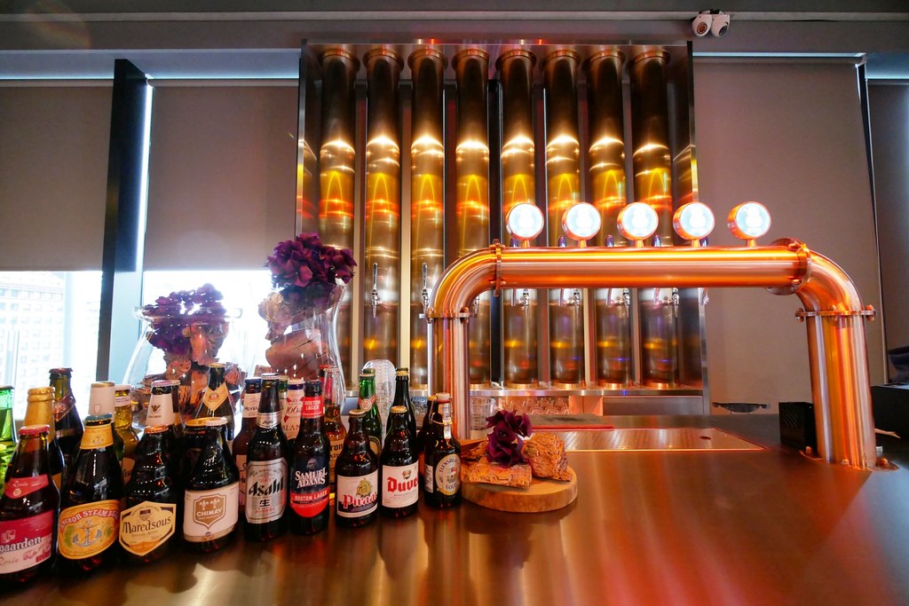 月月Thai BBQ泰式燒烤｜瓦城最新品牌，不一樣的泰式料理，泰式Lounge bar氛圍 @飛天璇的口袋